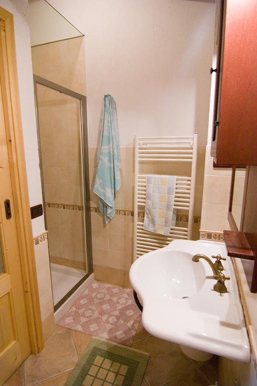 Santa Teresa Apartment Erice Room photo